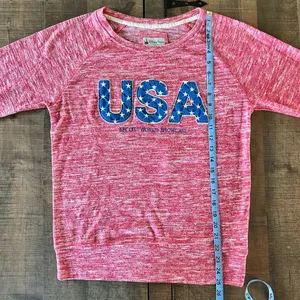 Disney Parks USA Epcot World Showcase Sweatshirt thumbnail 4