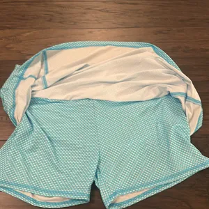 NWT Vineyard Vines Factory Whale Print Athletic Skort Sz L thumbnail 6