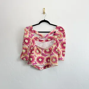 Free People | Give Me More‎ Cotton Floral Half Sleeve Crop Top in Pink | Medium thumbnail 4