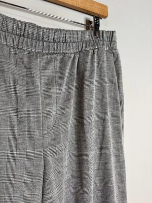 A New Day grey plaid pull on casual dress pants thumbnail 2
