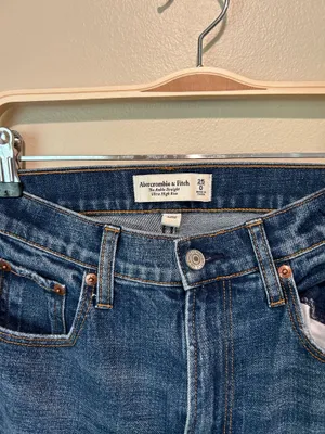 Abercrombie and Fitch the straight ankle ultra high rise jeans thumbnail 1