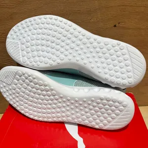 Puma Women's Green and Blue Trainers thumbnail 6