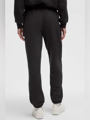 Lululemon NWT Scuba Mid Rise Oversized Graphic Joggers Black Size S thumbnail 2