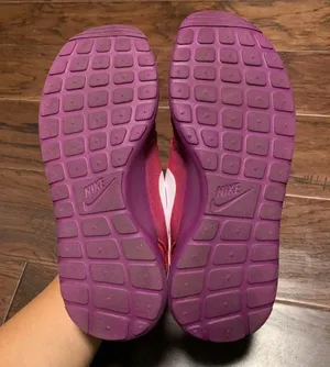 Nike Women’s  ombré Roshes thumbnail 2