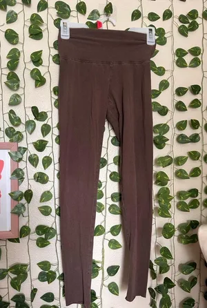 women’s TNA aritzia leggings brown size XS thumbnail 1