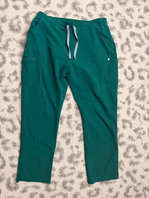 FIGS Scrub Pants Hunter Green thumbnail 2