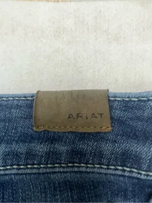Ariat Women’s Medium Wash Stretch Wide Leg Denim Trouser Jeans Pants⁠ Size 32R thumbnail 10