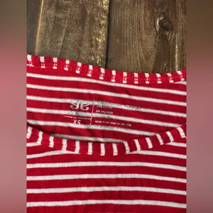ALBION FIT Merry🎄Loungers and Go long crew in Cranberry thumbnail 8