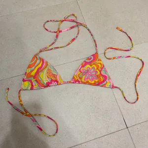 Frankies Bikinis Top thumbnail 1