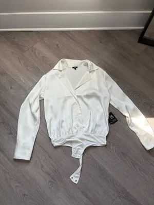 Express Bodysuit Long Sleeve thumbnail 3
