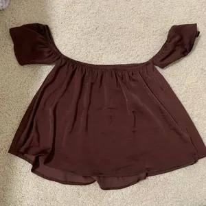 American Eagle Outfitters Top thumbnail 1