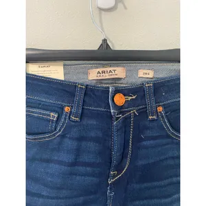 New Ariat Ultra Stretch Perfect Rise Flare Jeans Women's 28 Short Dark Wash thumbnail 2