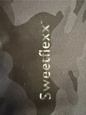 Sweetflexx size 6 Black Camo Ruched High-Waist Leggings thumbnail 2