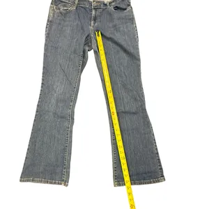 Old Navy The Flirt Bootcut Jeans Size 6 Short thumbnail 6