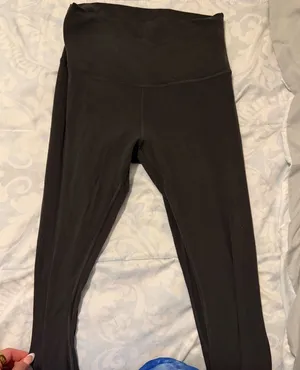 Lululemon Slate High-Waisted align 28’ leggings thumbnail 1