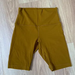 Lululemon Align Shorts thumbnail 1