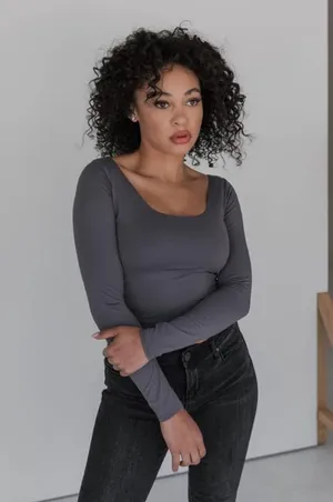 Almere Grey Long Sleeve Top Gray Size M thumbnail 1