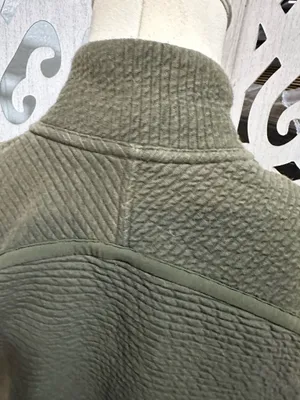 lululemon athletica Olive Quilted Bomber Jacket - Women's size 6 thumbnail 6