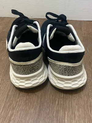 New Balance X-70 Sneakers Women's 8 Black White Lace Up Low Top Running Shoes thumbnail 3