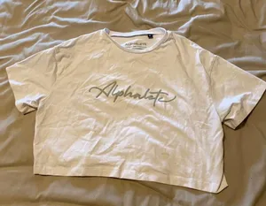Alphalete crop top thumbnail 1