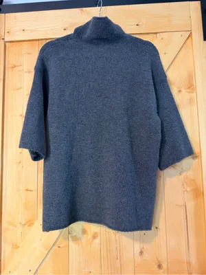 Zara Knit Italian Yarn Charcoal Gray Short Sleeve Funnel Neck Sweater Size M thumbnail 8