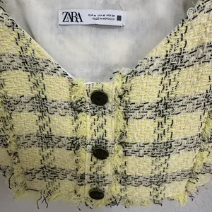 Zara Textured Weave Frayed Hem Yellow Black Tweed Clueless Crop Top Y2K Medium thumbnail 5