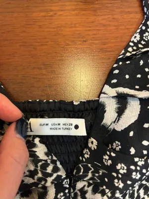ZARA Cut-Out Top thumbnail 3
