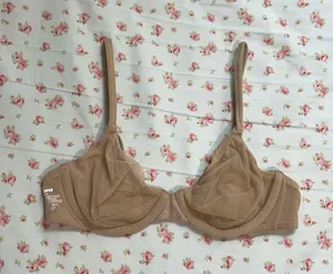 SKIMS Underwire Scoop Bra thumbnail 1