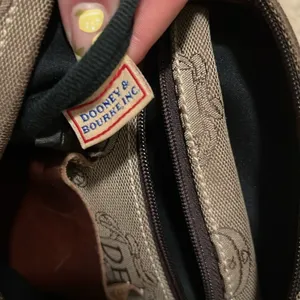 Vintage Dooney & Bourke Brown Leather & Canvas Print Shoulder Bag thumbnail 3