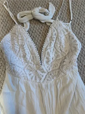 Love Tree White Lace Crochet Open Back Romper Boho Festival Size Large thumbnail 5
