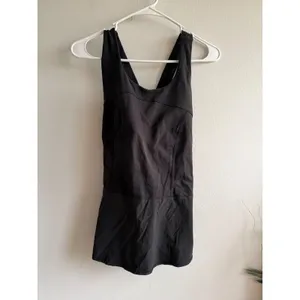Lululemon Black Cross Back Built-in Bra Peplum Athletic Tank Top Womens‎ Small thumbnail 2