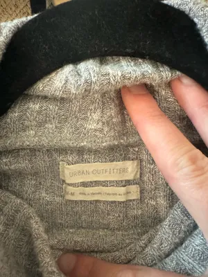 Urban Outfitters Cropped Sweater thumbnail 3