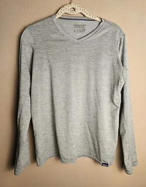Patagonia Womens Gray Long Sleeve Capilene‎ Daily Baselayer Top Tshirt Medium thumbnail 1