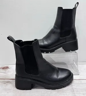 Steve Madden Black Chelsea Ankle Boot Combat Goth Sock Chunky Lug Kiley 11M thumbnail 1