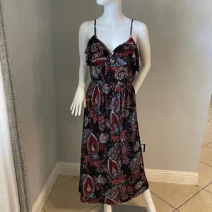 New Women’s Sleeveless Dress size Medium is available New with tags Stretchy thumbnail 2