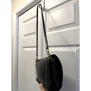 Vintage Black Leather‎ Coach Turn Lock Convertible Black Leather Y2K Classic thumbnail 7