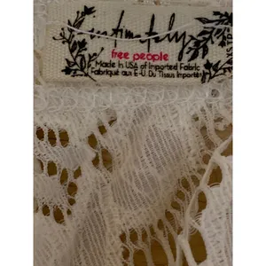 Free People Intimately Cream Long Sleeve Floral Lace Boat Neck Blouse Top Sz XS thumbnail 5
