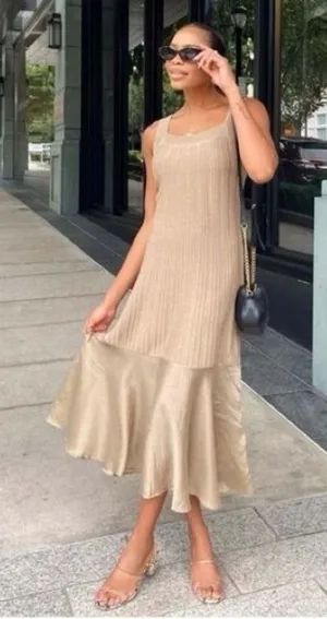 NWT CURRENT AIR Contrast Knit Georgia Sweater Midi Dress in Latte Size XS thumbnail 1