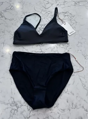 New Quince Black Italian V Neck Bikini Top & High Rise Bottom Set Size Small thumbnail 1