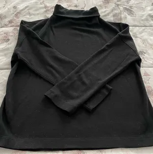 Lululemon merino wool black mock neck dropped sleeves sweatshirt, size 4 thumbnail 1
