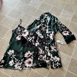 Floral Satin Kimono Robe - Green thumbnail 4