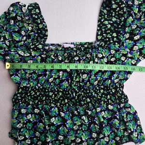 SO Goods For Life -579 Y2K Floral Smocked Peplum‎ Blouse Black Green Blue Large thumbnail 5