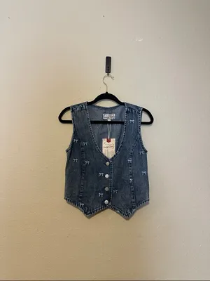 STOOSH VINTAGE DENIM VEST With Embroidered Bows Size Small NWT‎ thumbnail 2