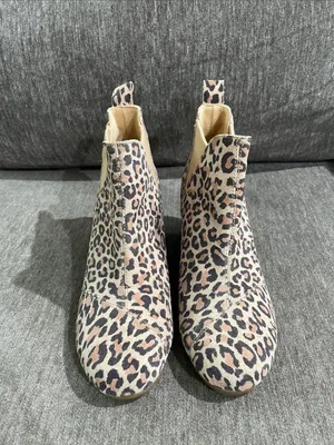 TOMS Kelsey Leopard Print Suede Wedge Ankle Booties Size 7.5 thumbnail 6