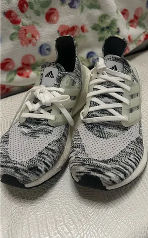 Adidas Ultraboost 21 Women’s Running Shoes thumbnail 3