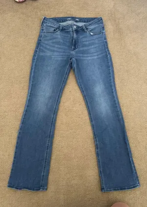 Old Navy Jeans thumbnail 1