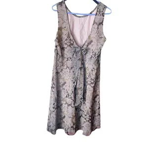 Vintage Donna Ricco size 14 floral shift dress with keyhole tie back. thumbnail 2