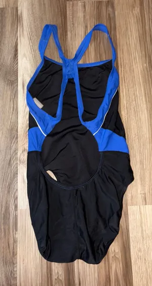 Nike Swimsuit One-Piece thumbnail 1