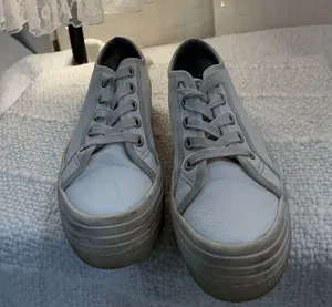 Steve Madden Classic White Sneakers thumbnail 1