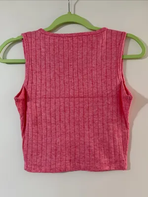 NWOT Zenana Outfitters Pink Ribbed V-Neck Tank thumbnail 4